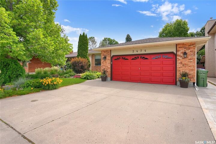 Property Photo: 3474 Olive Grove SK S4V 2P3