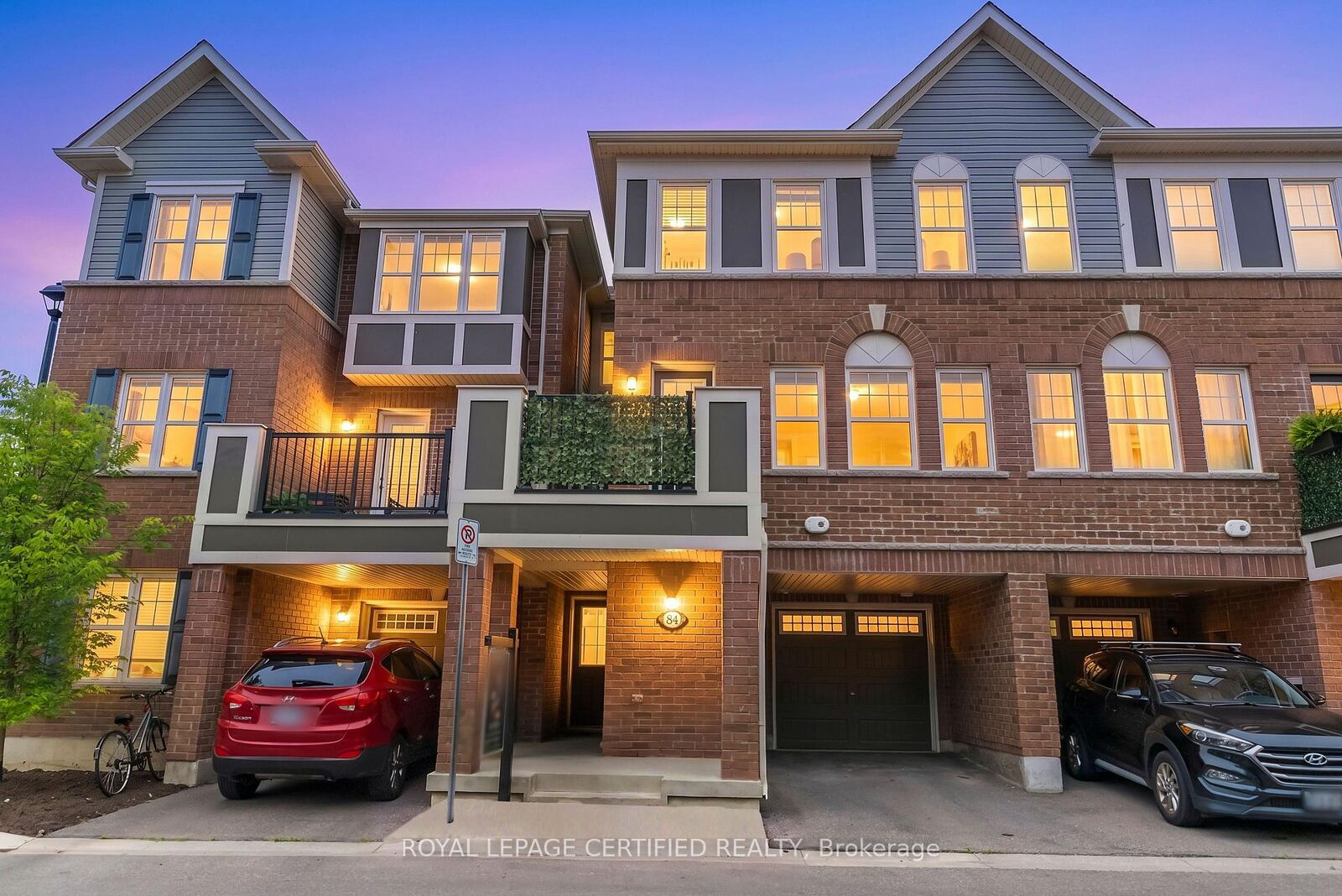 Property Photo: 1000 Asleton Boulevard 84 ON L9T 9L2