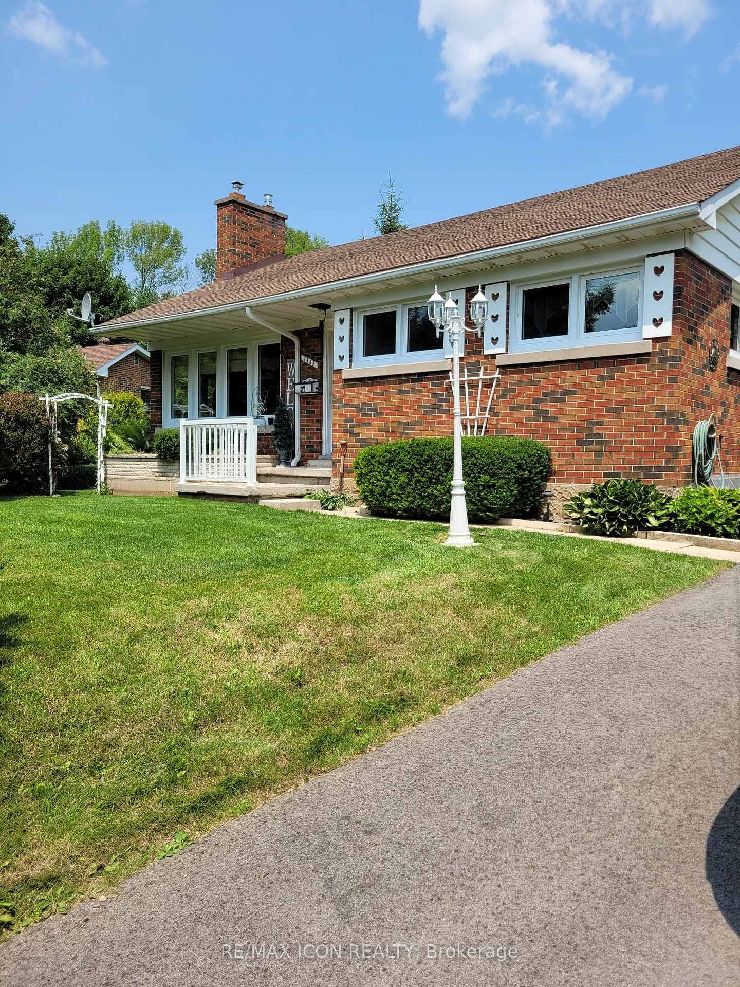 Property Photo: 1385 7th Avenue W ON N4K 5K5