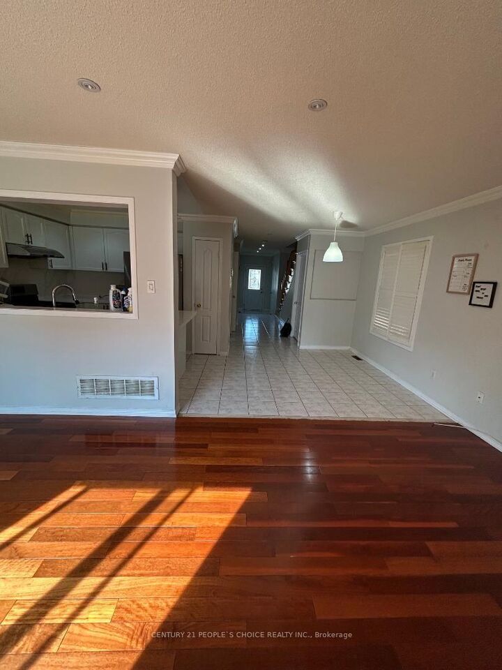 Property Photo:  52 Treasure Drive  ON L7A 3L1 