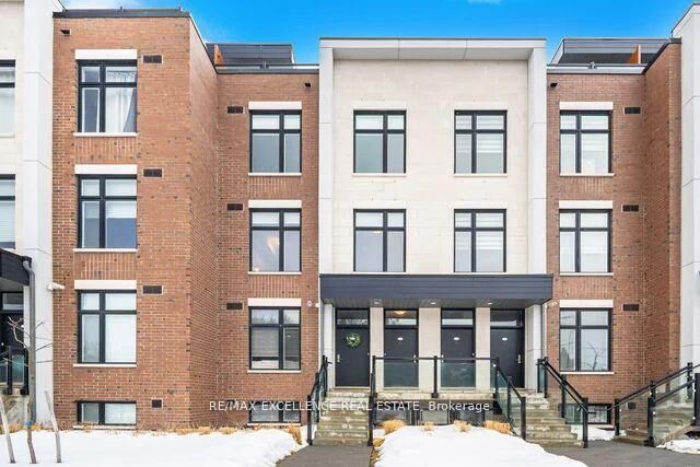 Property Photo: 9560 Islington Avenue S 214 ON L4H 5E8