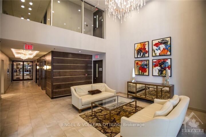 Property Photo: 108 Richmond Road 507 ON K1Z 6V9
