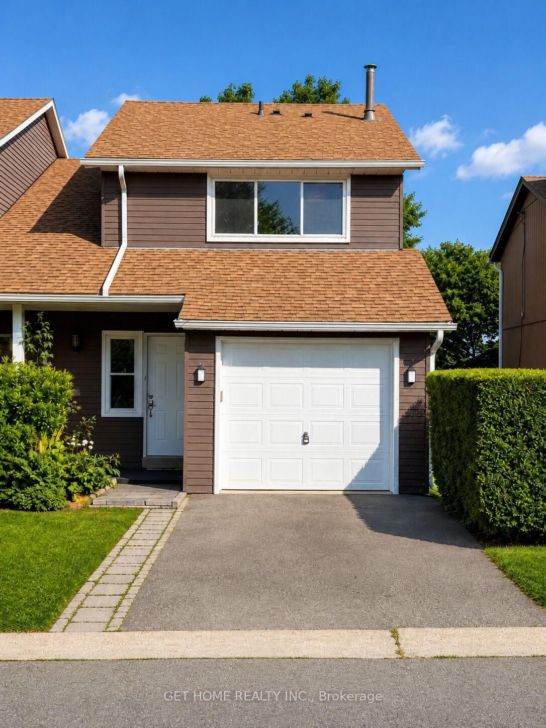 Property Photo: 2185 Fairchild Boulevard #23 ON L7P 3P6