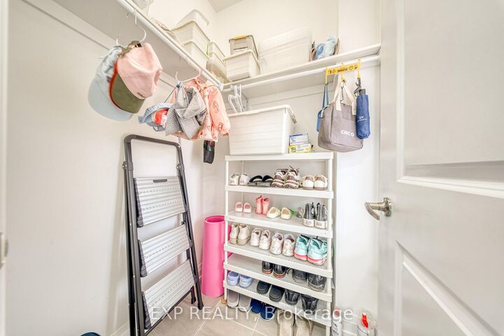 Property Photo: 8 Prosperity Way ON L9N 0V1