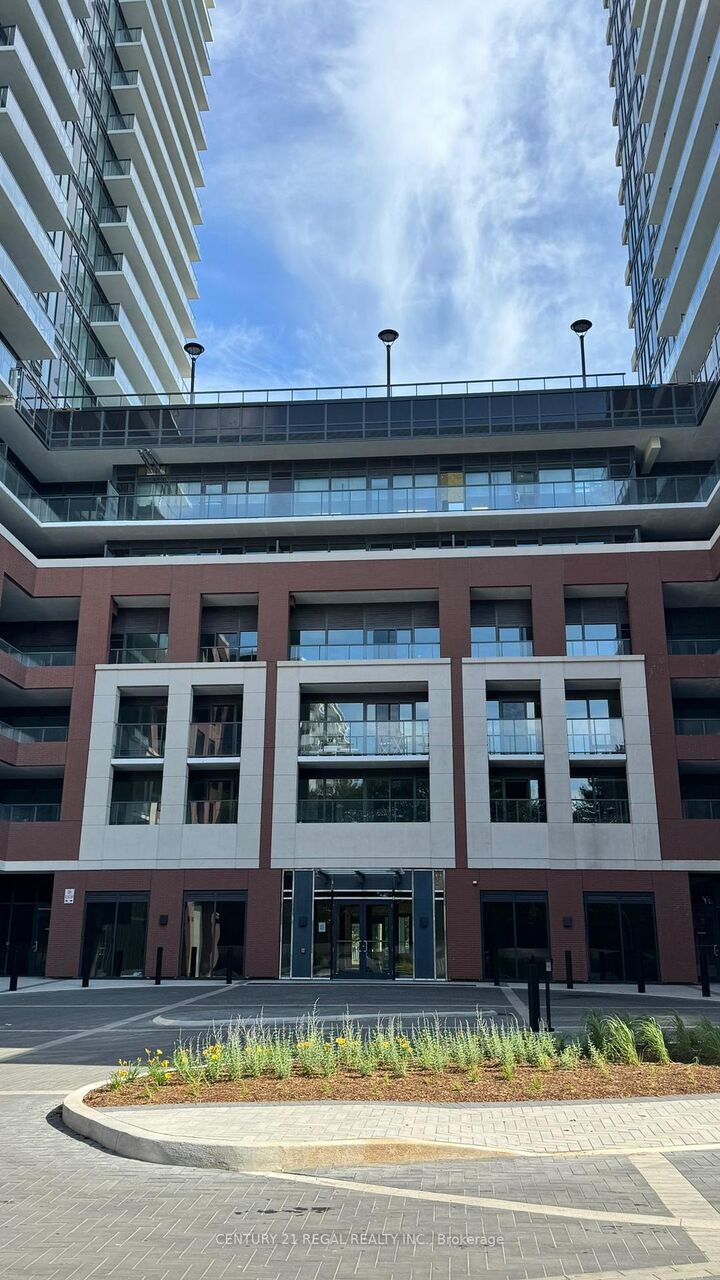Property Photo: 4010 Eglinton Avenue W 427 ON M9A 0G5