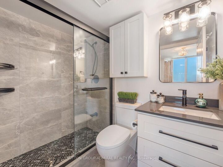 Property Photo: 10 Northtown Way 2605 ON M2N 7L4