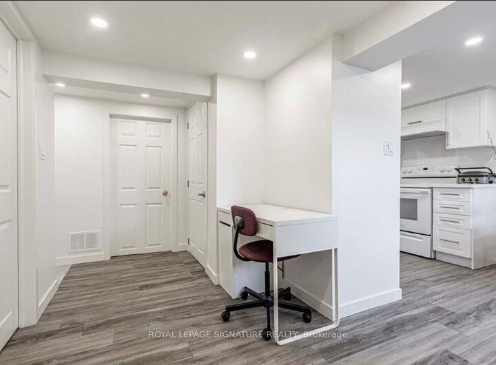 Property Photo:  84 Peard Road 3  ON M4B 1T9 