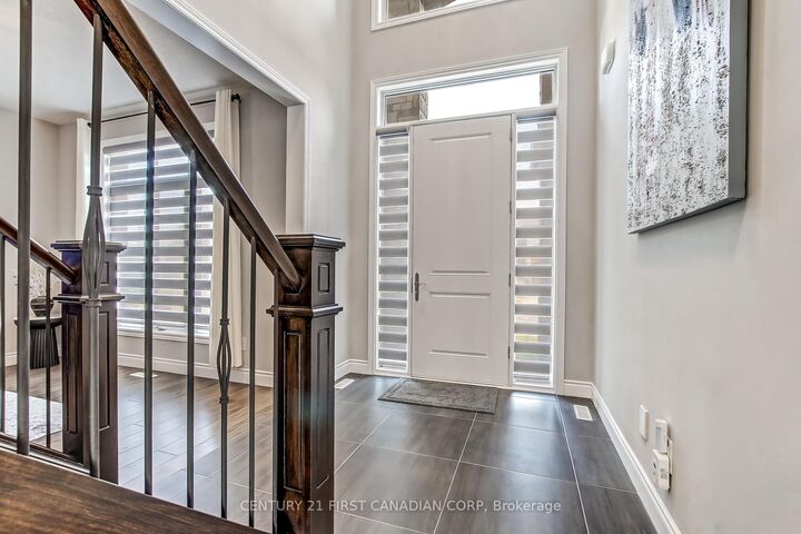 Property Photo: 783 Hickoryridge Common ON N6G 0M8