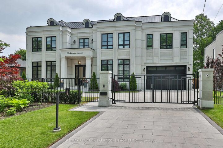 Property Photo: 15 Sulgrave Crescent ON M2L 1W5