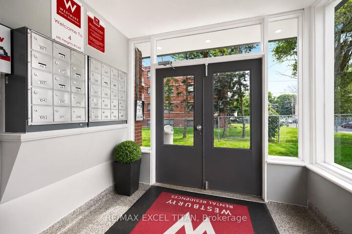 Property Photo: 4 Hill Heights Road 305 ON M8Y 1Z1