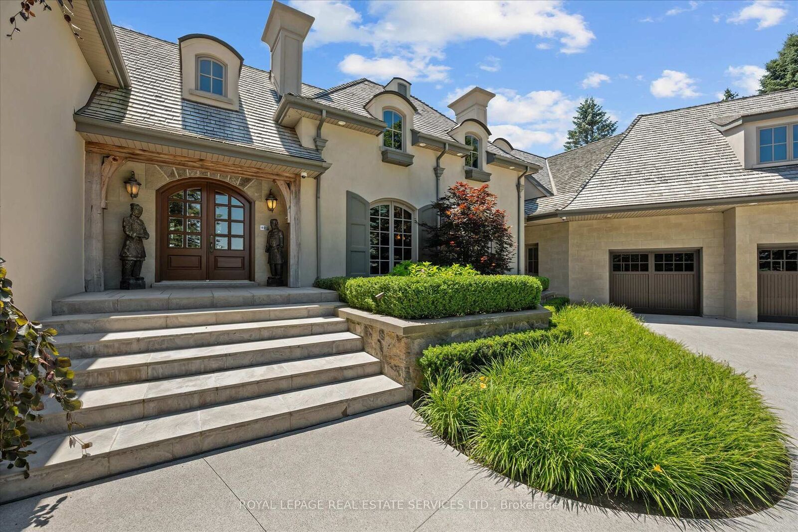 Property Photo: 10090 Pineview Trail ON L0P 1B0