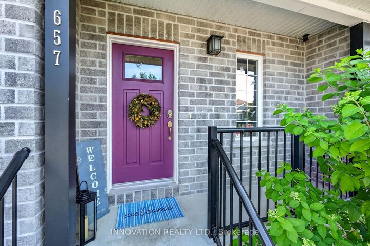 Property Photo:  657 Meadowridge Circle  ON K0A 1L0 