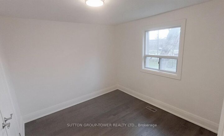 Property Photo: 59 Dalbeattie Avenue ON M9N 2Y6