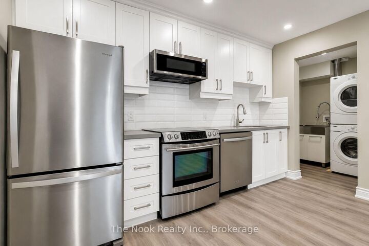 Property Photo: 138 Huntington Crescent ON L1E 3C5