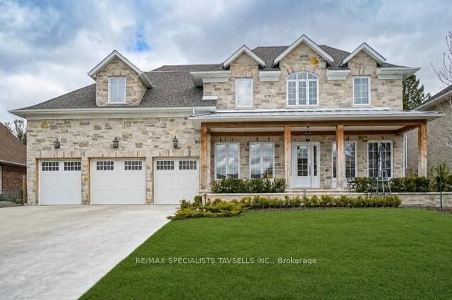 Property Photo: 7 Dolan Drive ON L7E 0E1