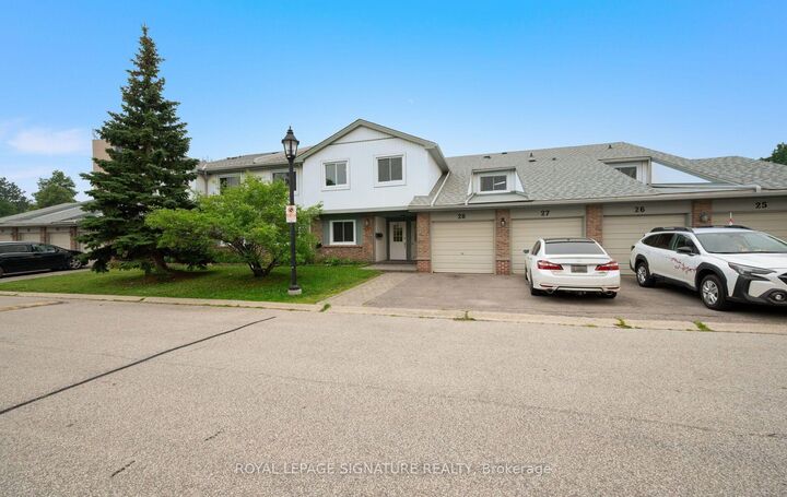 Property Photo: 6777 Formentera Avenue 28 ON L5N 2M3