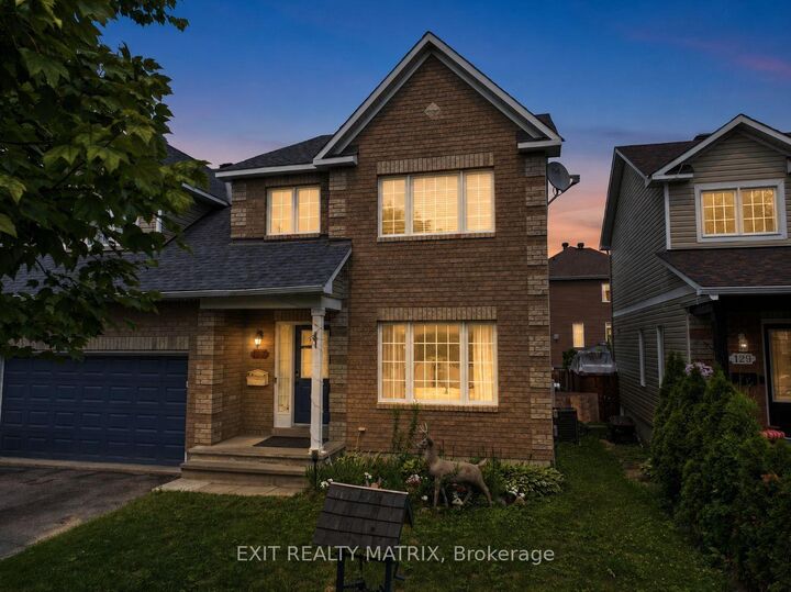 Property Photo: 127 Stoney Pond Court ON K2S 2E6