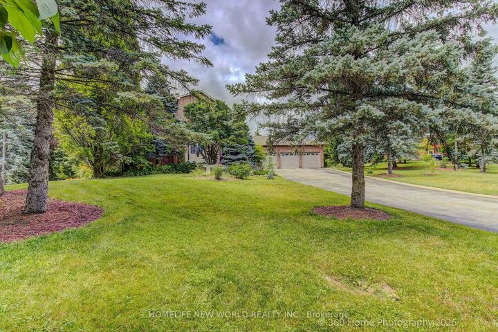 Property Photo: 212 Burns Boulevard ON L7B 1C8