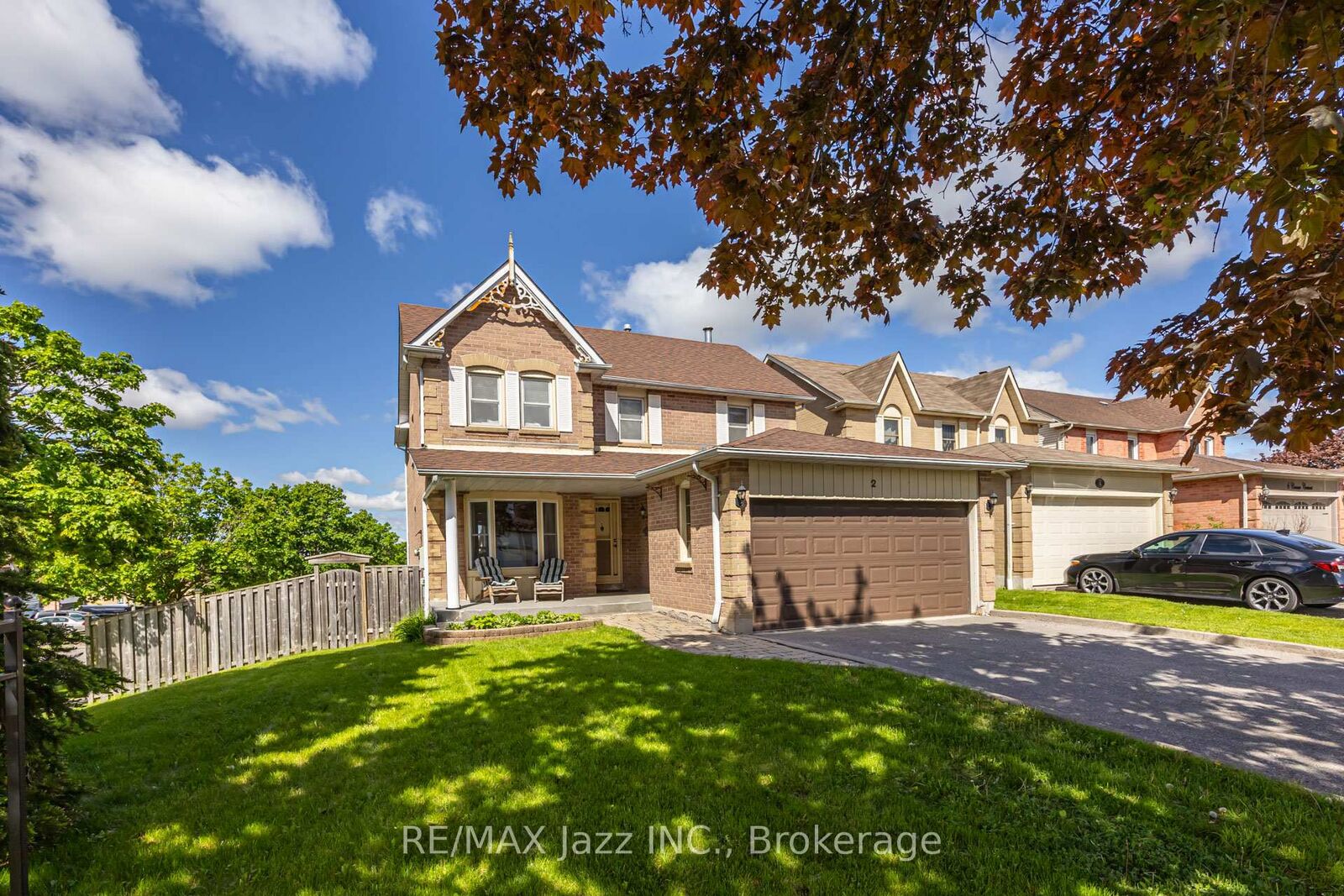 Property Photo: 2 Coomer Crescent ON L1T 3B6