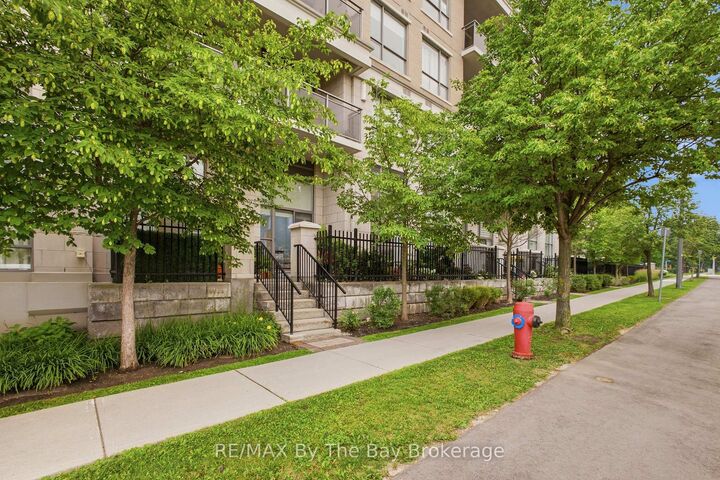 Property Photo: 111 Civic Square Gate 112 ON L4G 7E3