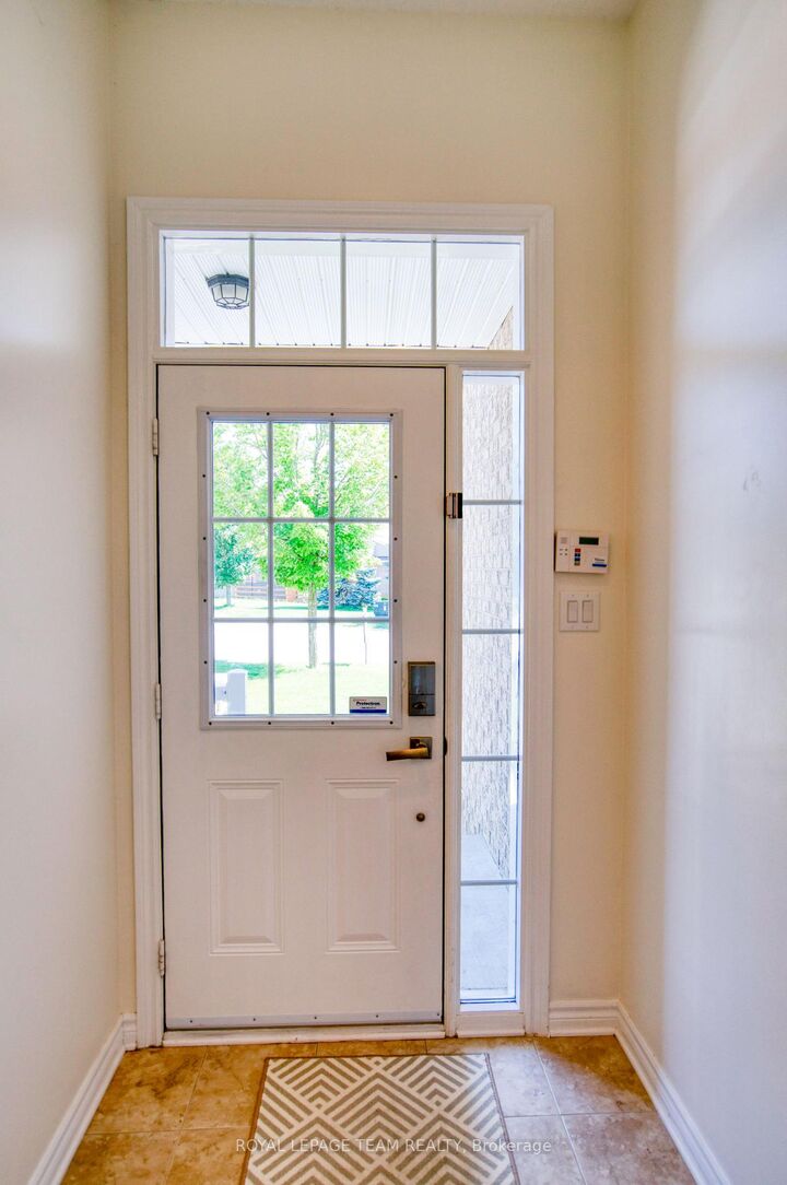 Property Photo: 485 Foxhall Way ON K2M 0G2