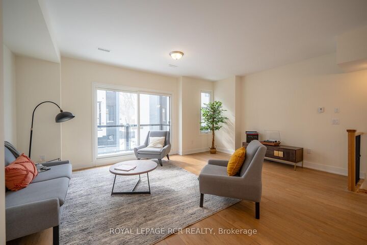 Property Photo: 13 Bru-Lor Lane ON L3V 8P4