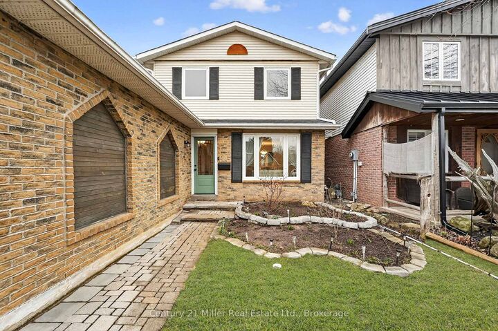 Property Photo: 2451 Malcolm Crescent ON L7P 3Y7