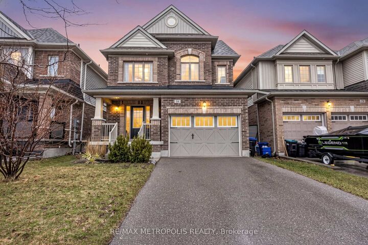 16 Treetops Boulevard — photo 1
