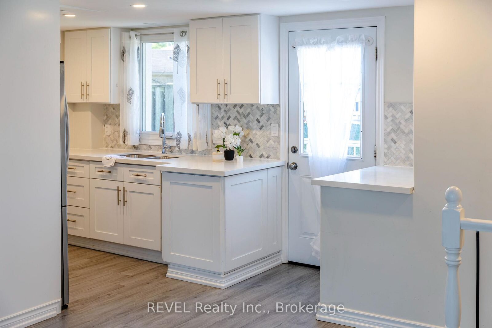 Property Photo:  45 Parker Street  ON L2S 1C7 