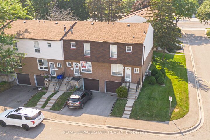 Property Photo: 1301 Upper Gage Avenue 34 ON L8W 1E5