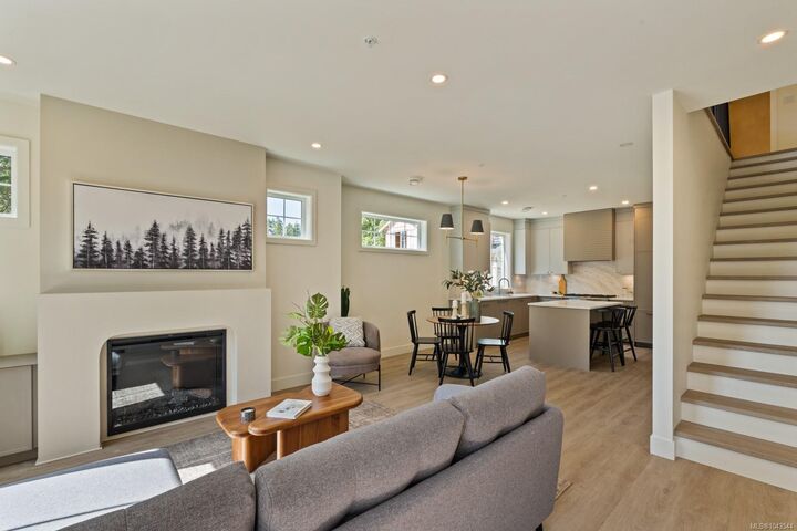 Property Photo: 2770 Vantilburg Cres #206 BC V9B 3K4
