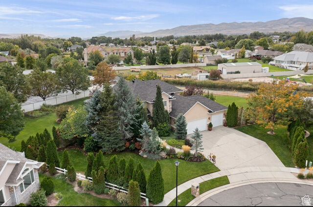 Property Photo: 12952 S Croix Cir UT 84065
