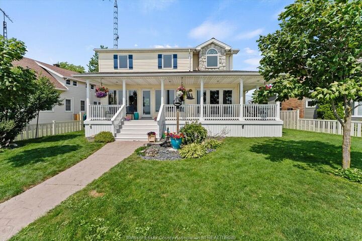 433 Lake Crest Court — photo 1