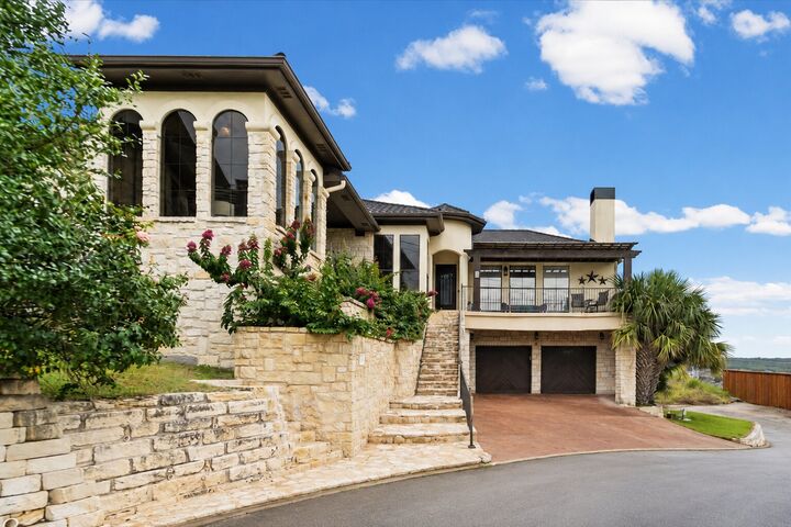 Property Photo: 5138 Mansfield View Court TX 78732