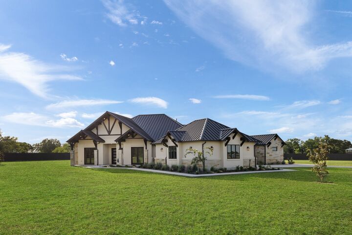 Property Photo: 713 San Gabriel Ranch Road TX 78641