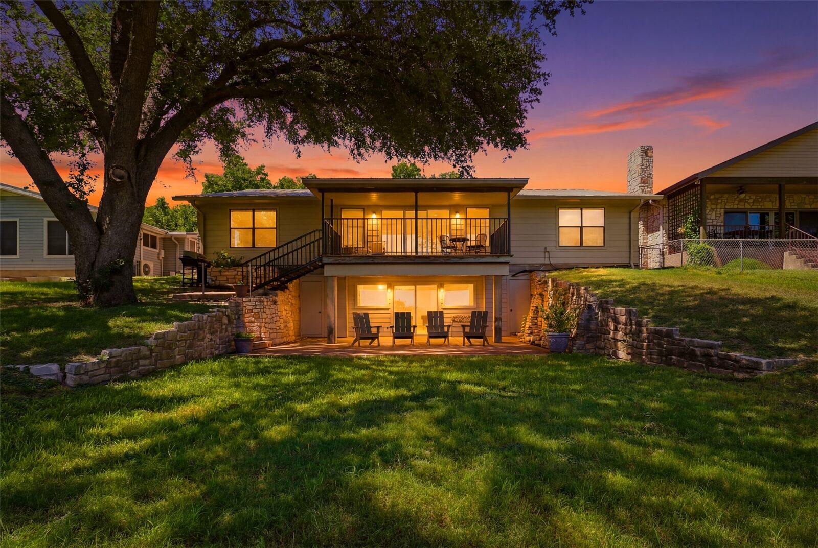 Property Photo: 3000 River Oaks Drive TX 78639