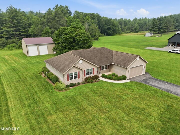 Property Photo: 2816 Bald Eagle Pike PA 16686