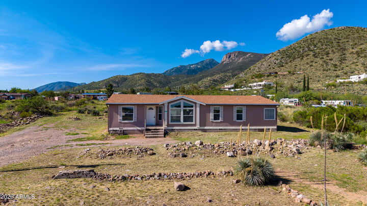 Property Photo: 3436 E Piette Road AZ 85615
