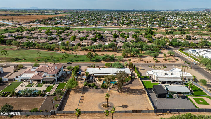 Property Photo: 8622 E Cactus Wren Road 27 AZ 85250