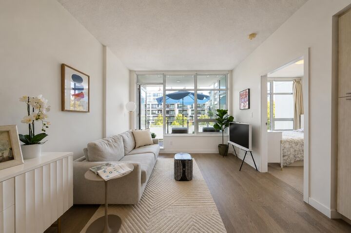 Property Photo:  4963 Cambie Street 304  BC V5Z 0H5 