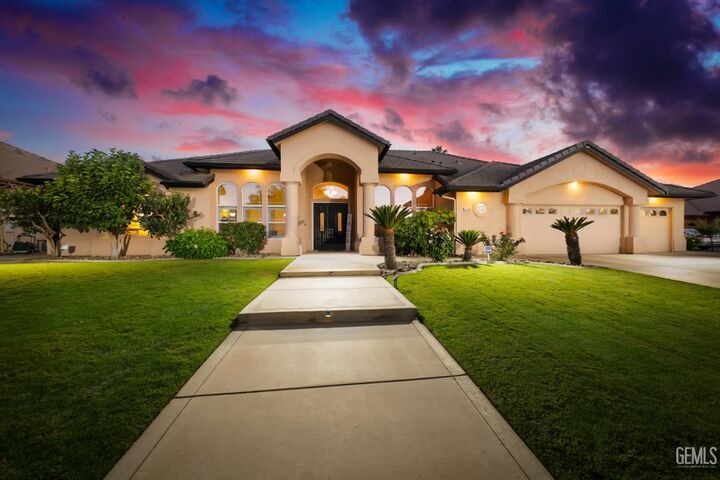 Property Photo:  11509 Buffington Street  CA 93312 