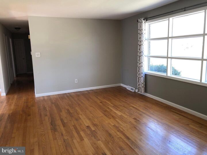 Property Photo:  29781 Oak Road  MD 20659 