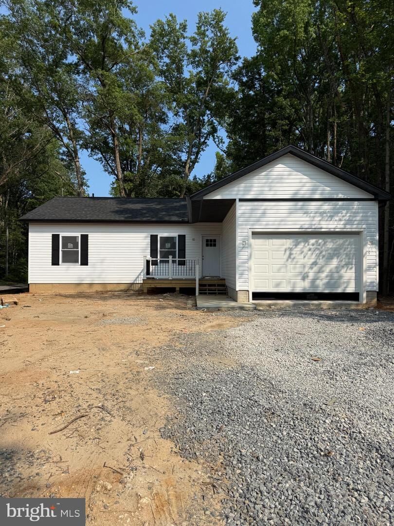 Property Photo: 105 Circle Lane VA 22443