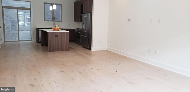 Property Photo: 845 N Orianna Street 9 PA 19123