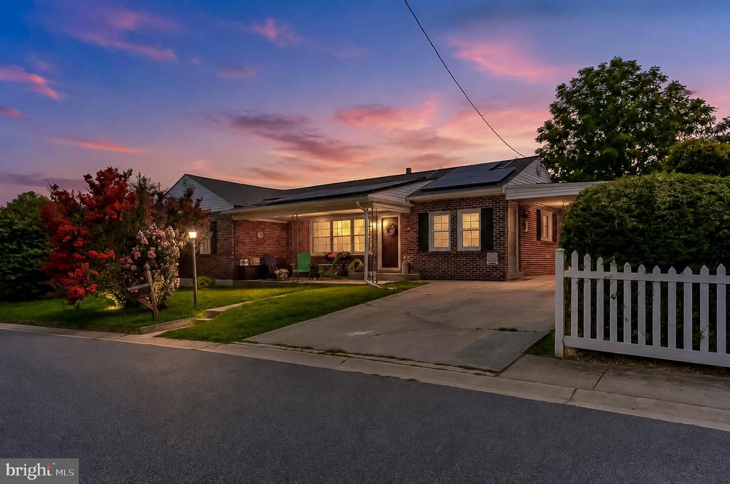 Property Photo: 3813 Currant PA 19061