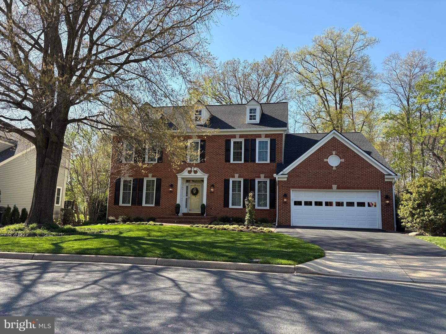 Property Photo: 20417 Brightwater Place VA 20165