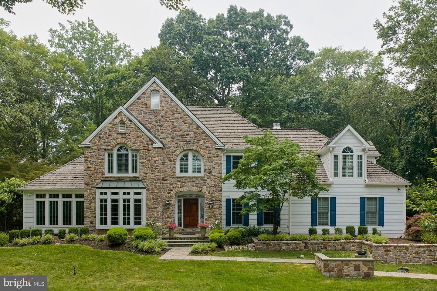 Property Photo: 36 Timber Knoll Drive PA 18977