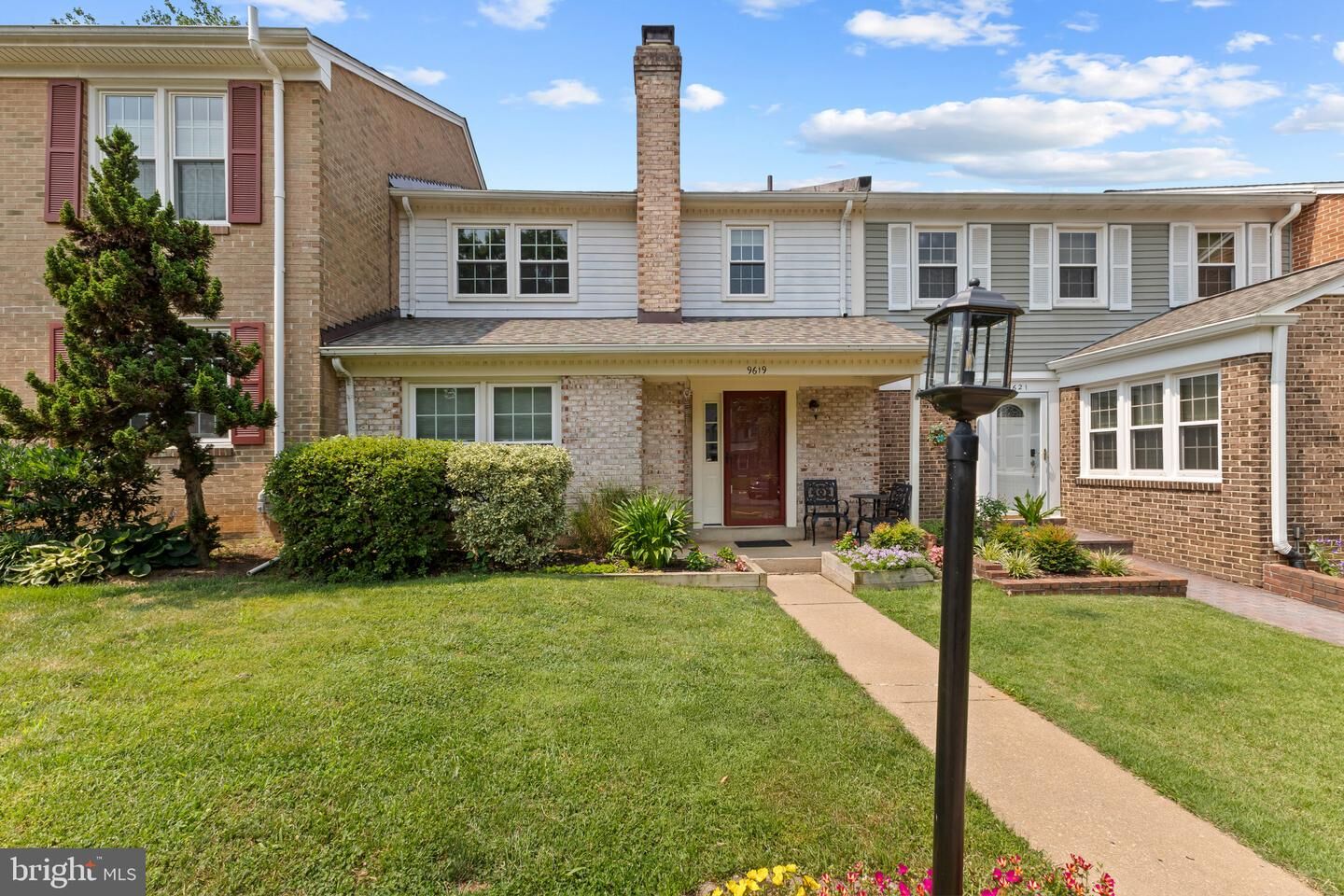 Property Photo:  9619 Hillock Court  VA 22015 
