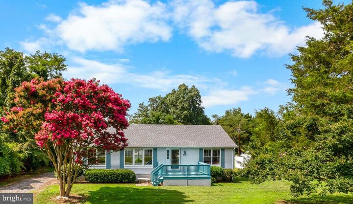 Property Photo: 827 Travelers Rest VA 22469