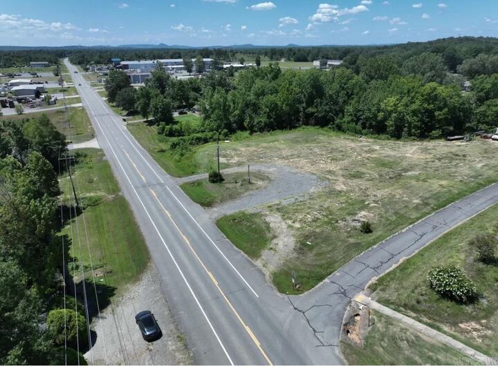 Property Photo:  664 Highway 365  AR 72106 